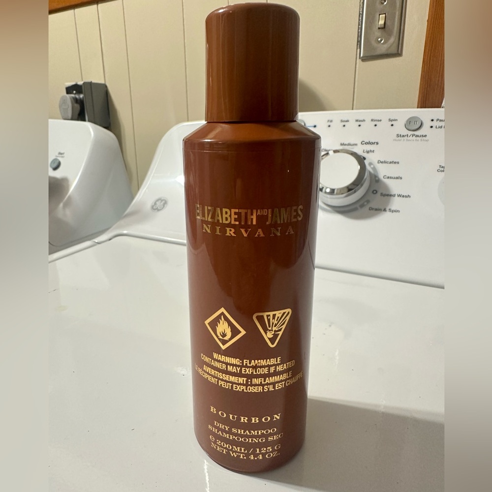 NEW !!! Elizabeth and James Nirvana Bourbon Dry Shampoo Bourbon